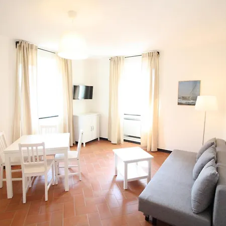 Canepa - Apartamento *